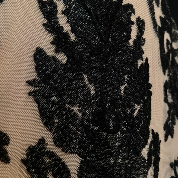 For Love and Lemons Damask Maxi Skirt Half Lined Black Tan - Picture 3 of 5